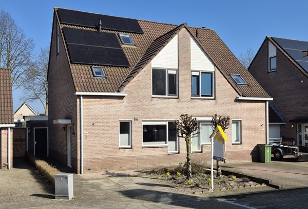 Medium property photo - Strawinskyweg 13A, 3906 BA Veenendaal